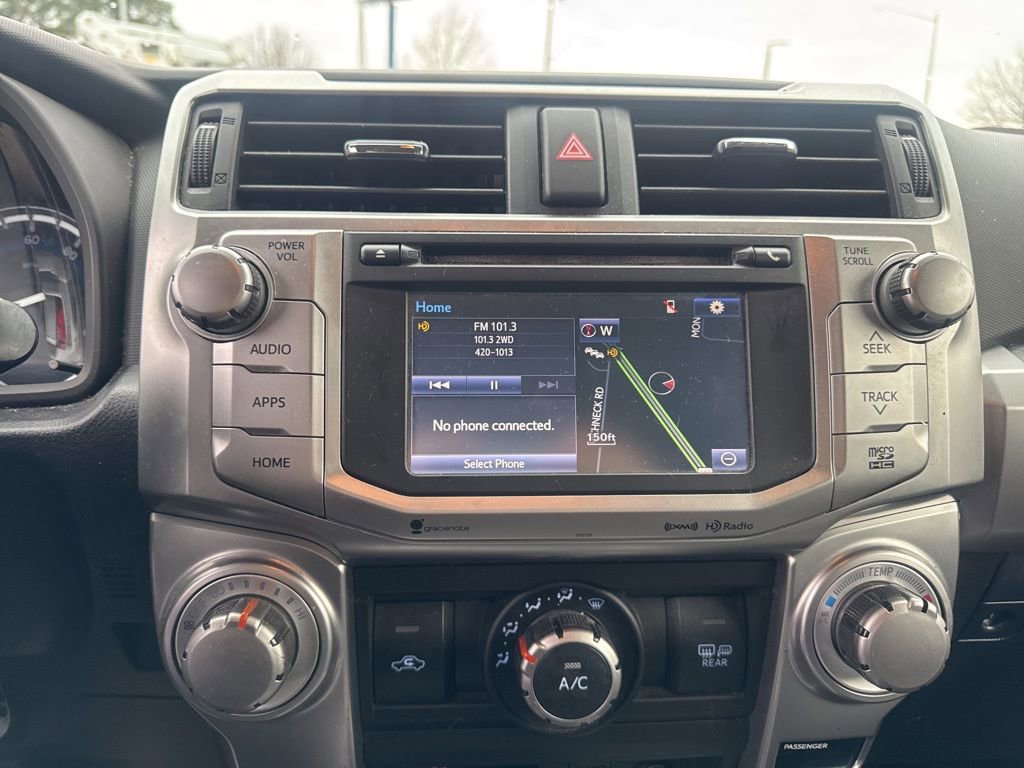 Used 2016 Toyota 4Runner SR5 image 18