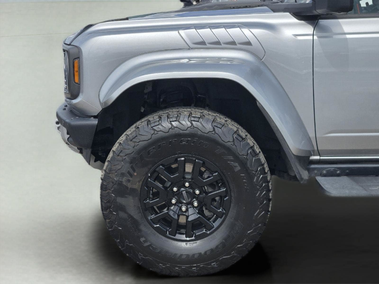 Used 2024 Ford Bronco Raptor AWD/4WD image 9