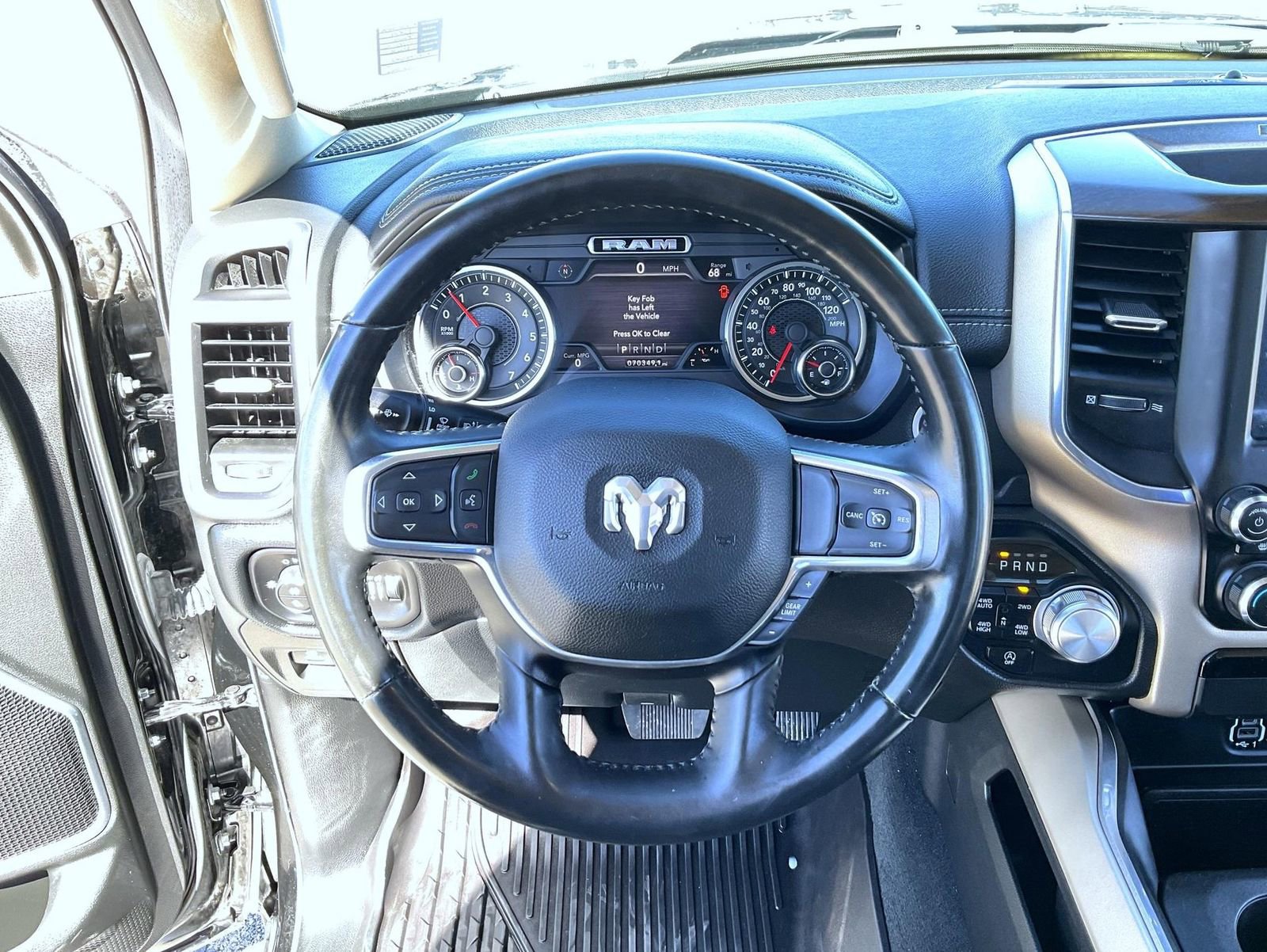 Used 2021 RAM 1500 Laramie AWD/4WD image 11