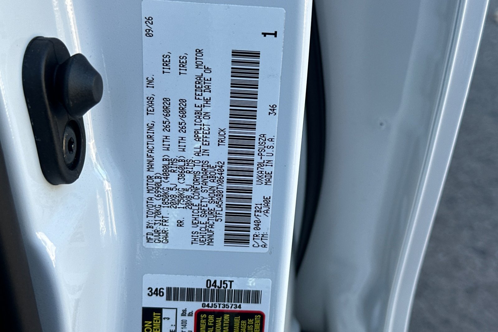 New 2026 Toyota Tundra SR5 RWD image 33