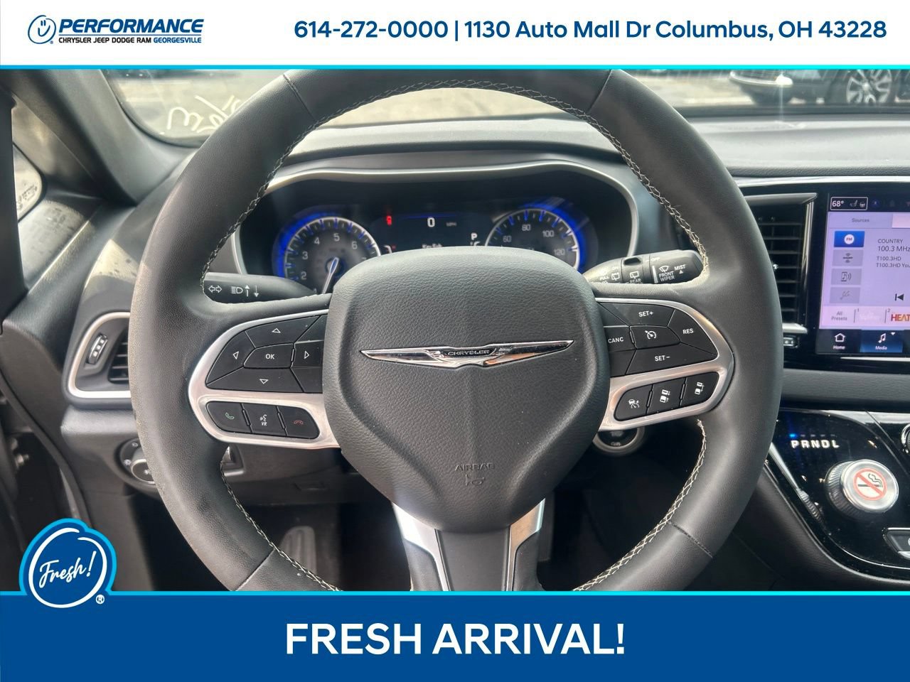 Used 2025 Chrysler Pacifica Select FWD image 20