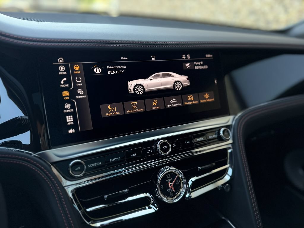 Used 2023 Bentley Flying Spur W12 AWD/4WD image 46