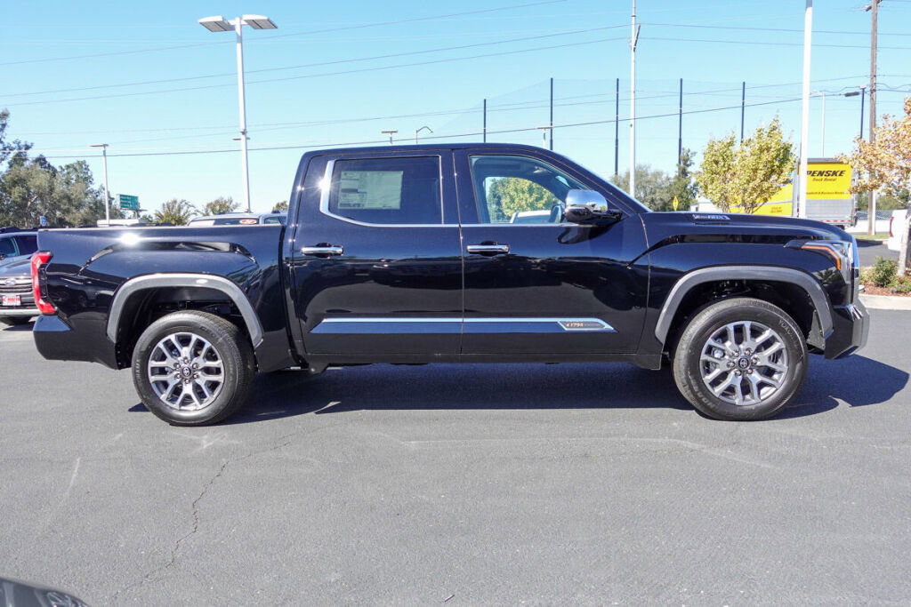 New 2026 Toyota Tundra 1794 Edition video 2