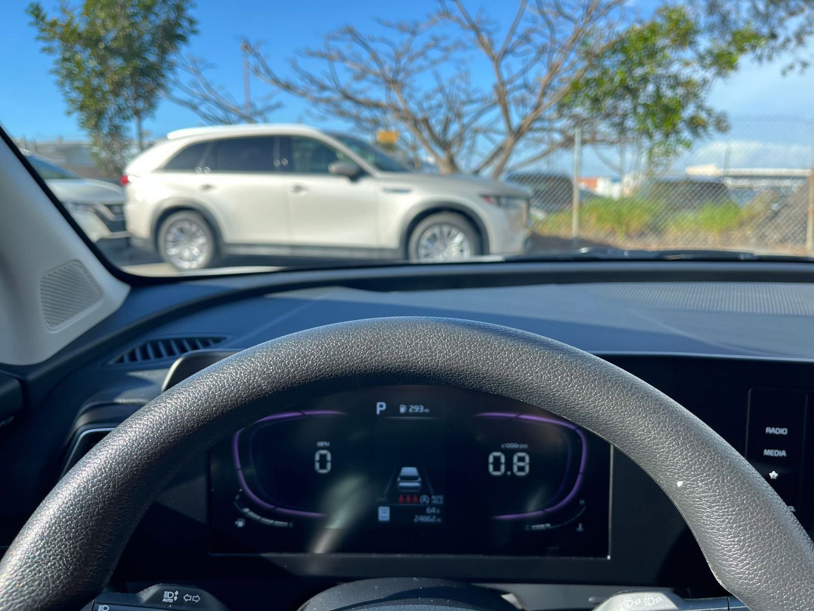 Used 2025 Kia Sportage LX FWD image 34