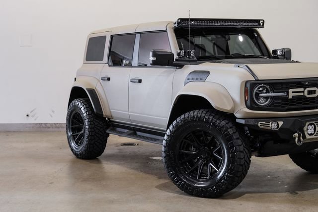 Used 2025 Ford Bronco Raptor AWD/4WD image 30
