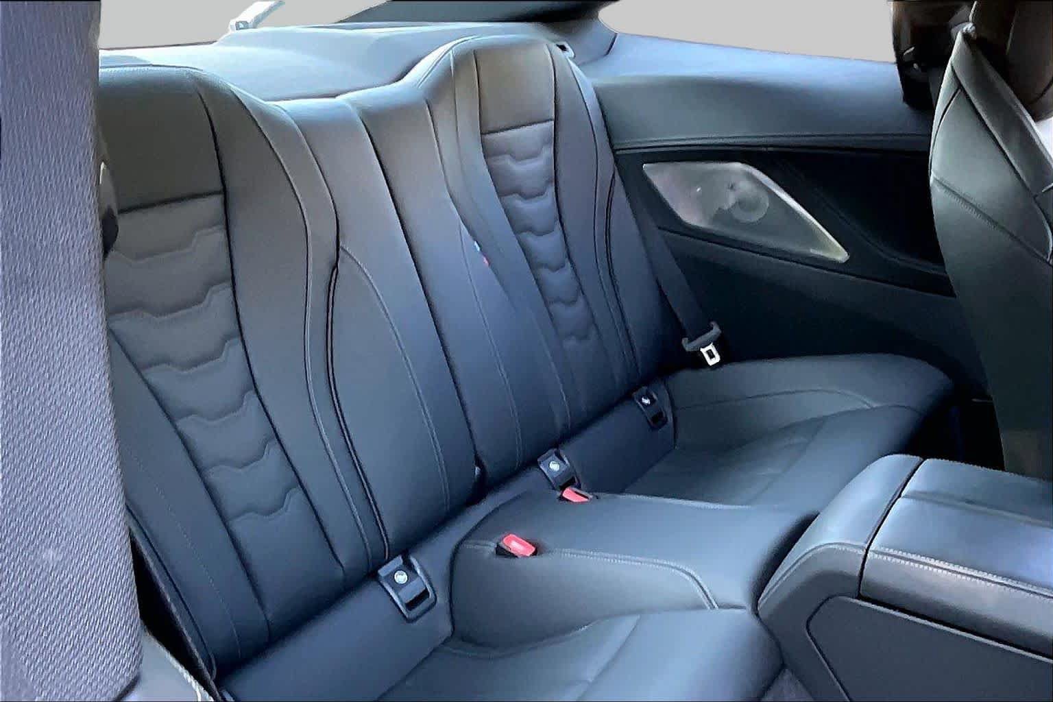 Used 2026 BMW M850i xDrive Coupe w/ Driving Assistance Package AWD/4WD image 18