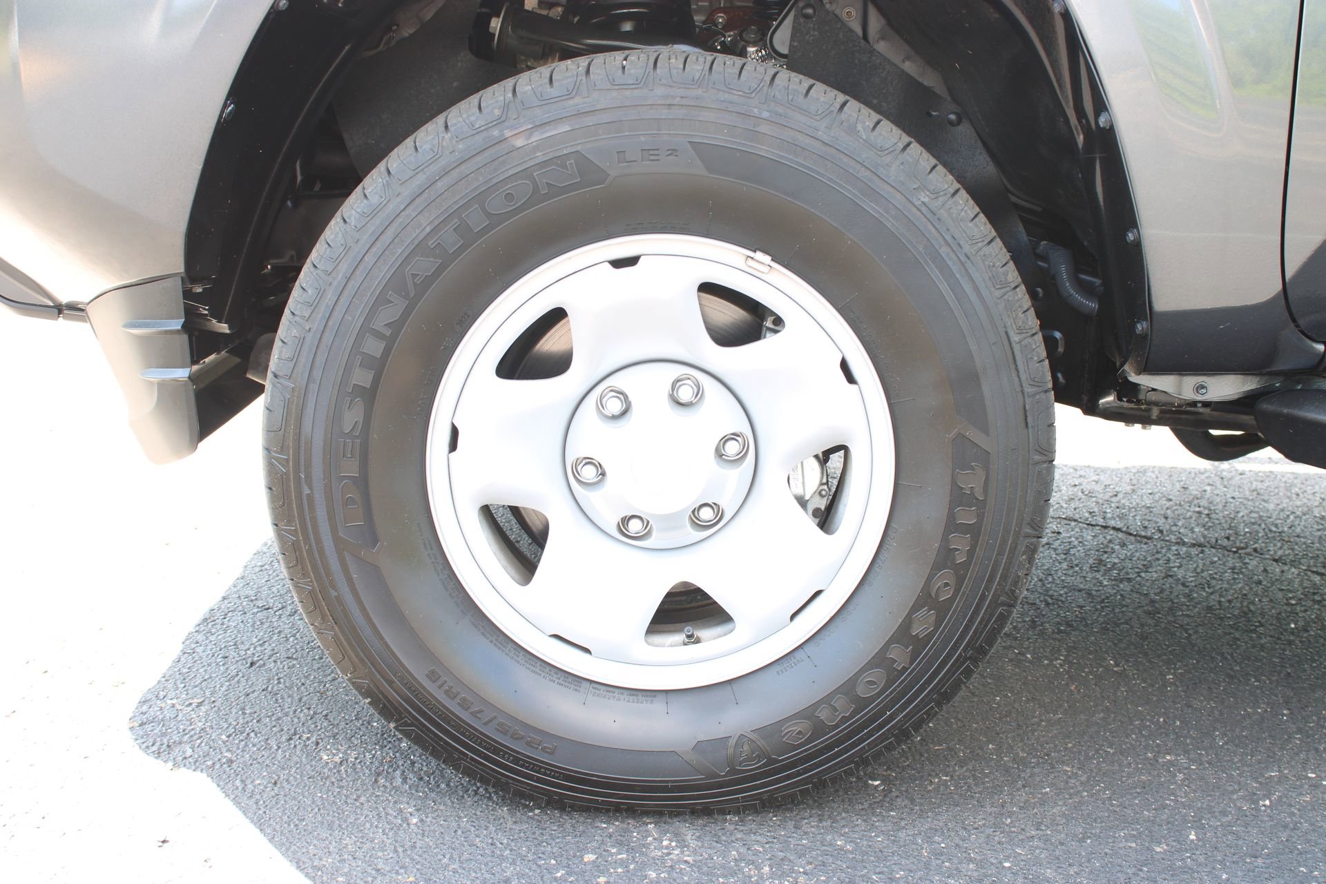 Used 2023 Toyota Tacoma SR AWD/4WD image 12