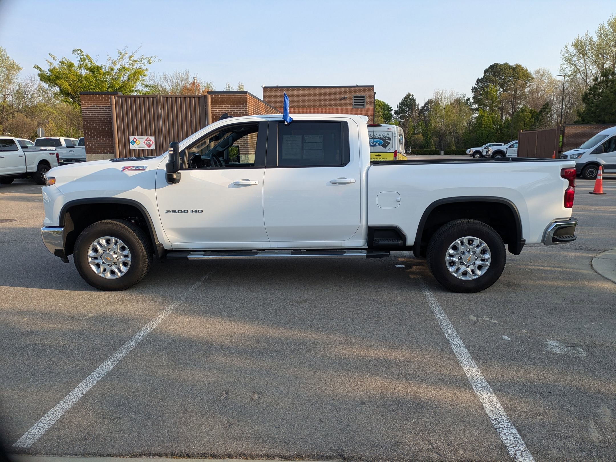 Used 2025 Chevrolet Silverado 2500 LT w/ All Star Edition image 7