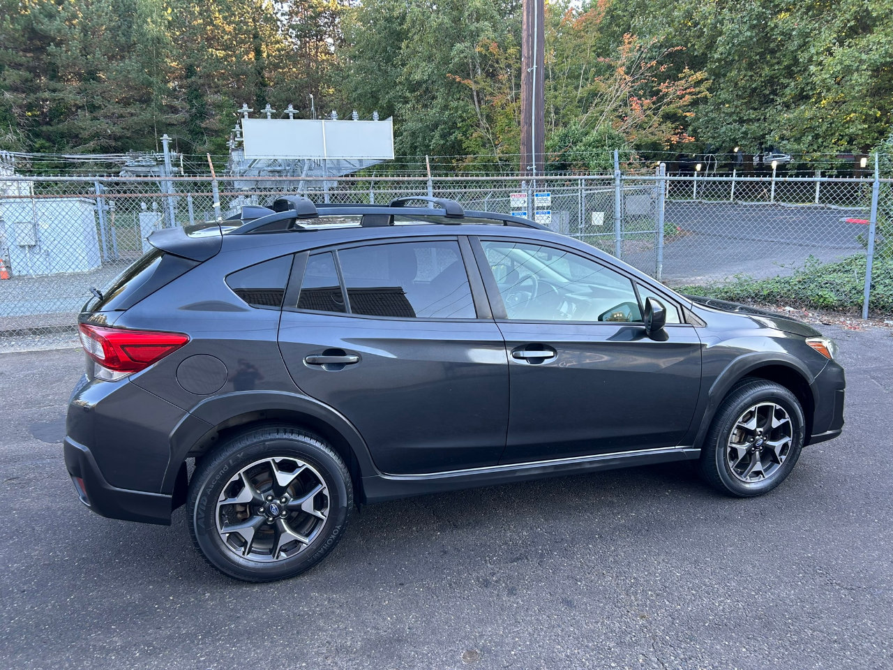 Used 2019 Subaru Crosstrek 2.0i Premium w/ Eyesight System image 4
