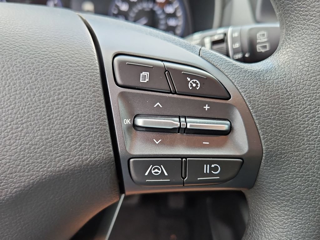 Used 2023 Hyundai Kona SEL w/ Cargo Package FWD image 10