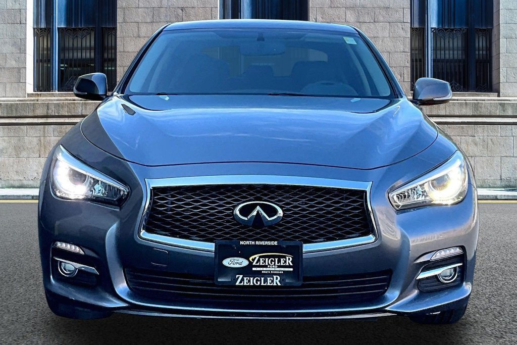 Used 2016 INFINITI Q50 3.0t Premium w/ 3.0T Premium Plus Package AWD/4WD image 3