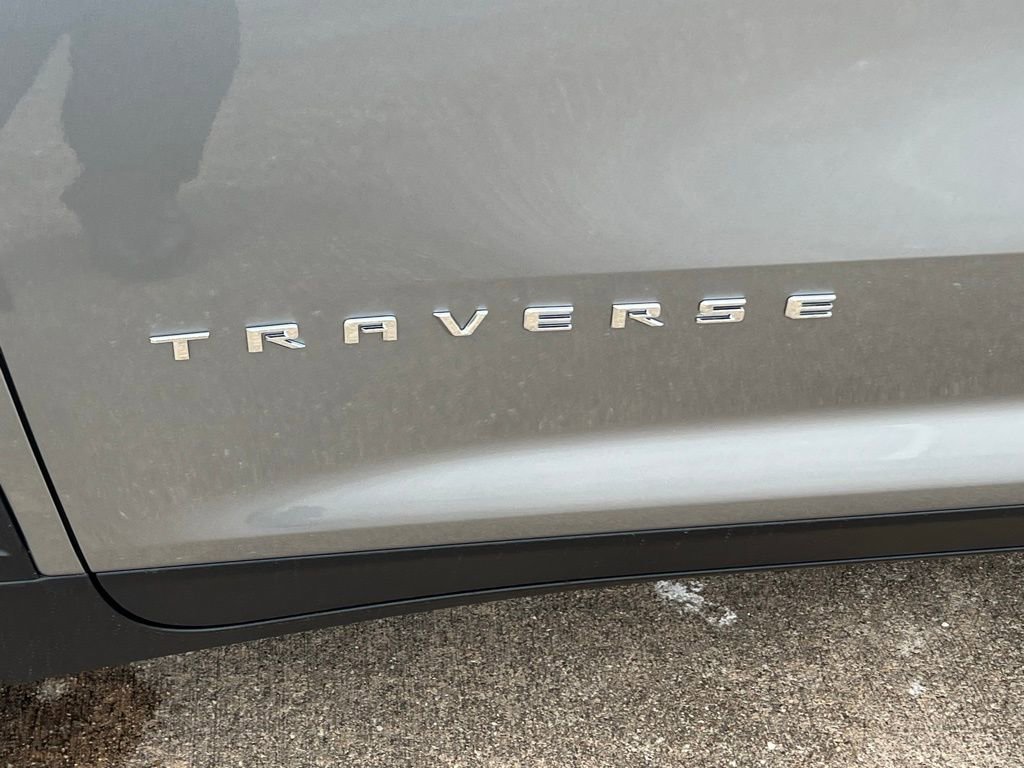 New 2026 Chevrolet Traverse LT w/ Sun and Wheel Package FWD image 25