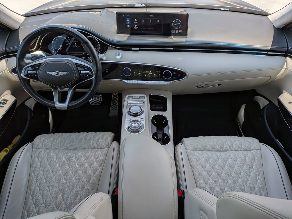 Used 2022 Genesis GV70 3.5T Sport w/ Sport Prestige Package AWD/4WD image 28