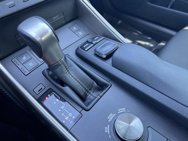 Used 2016 Lexus IS 300 AWD image 26