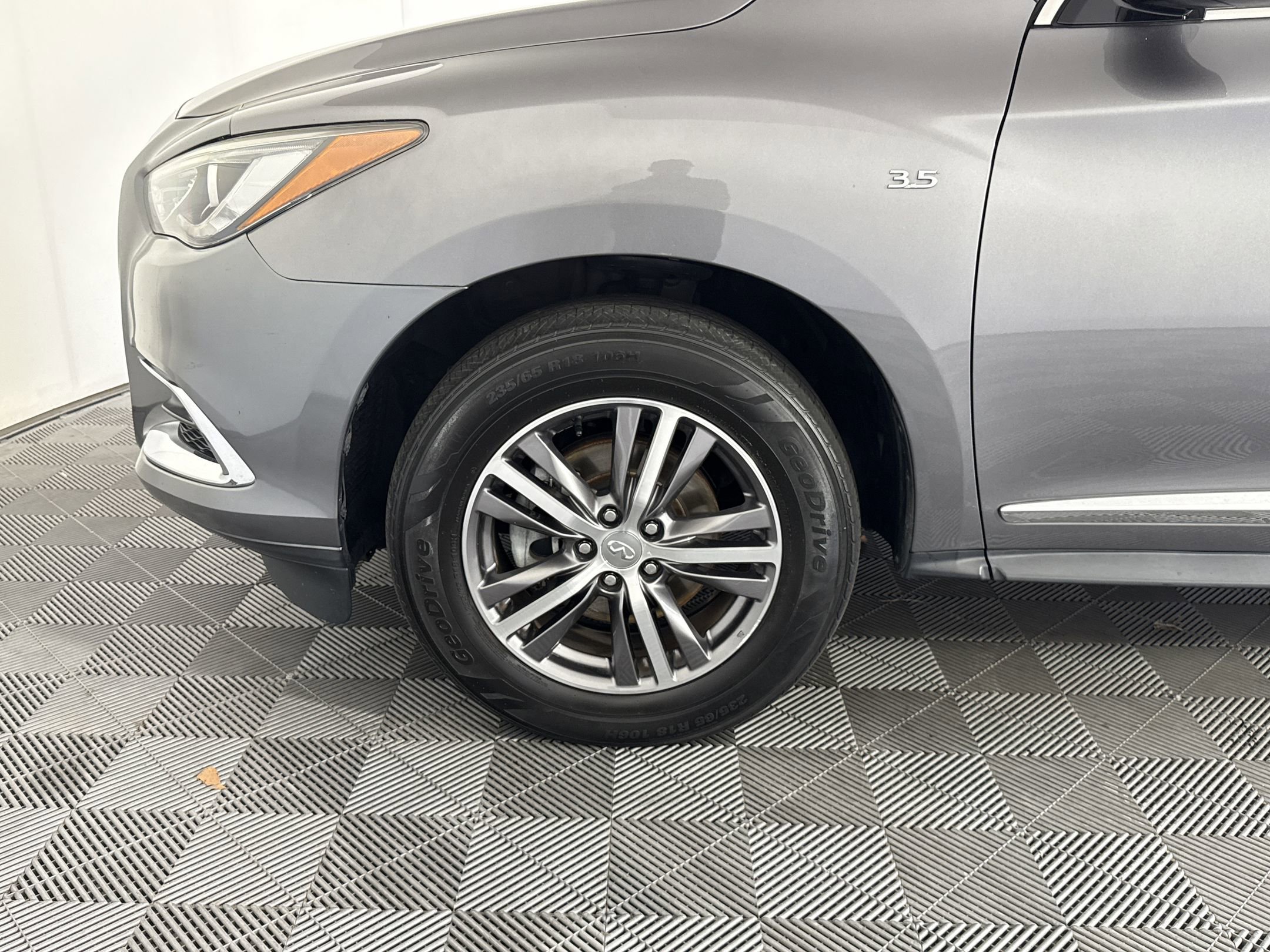 Used 2020 INFINITI QX60 Pure FWD image 11