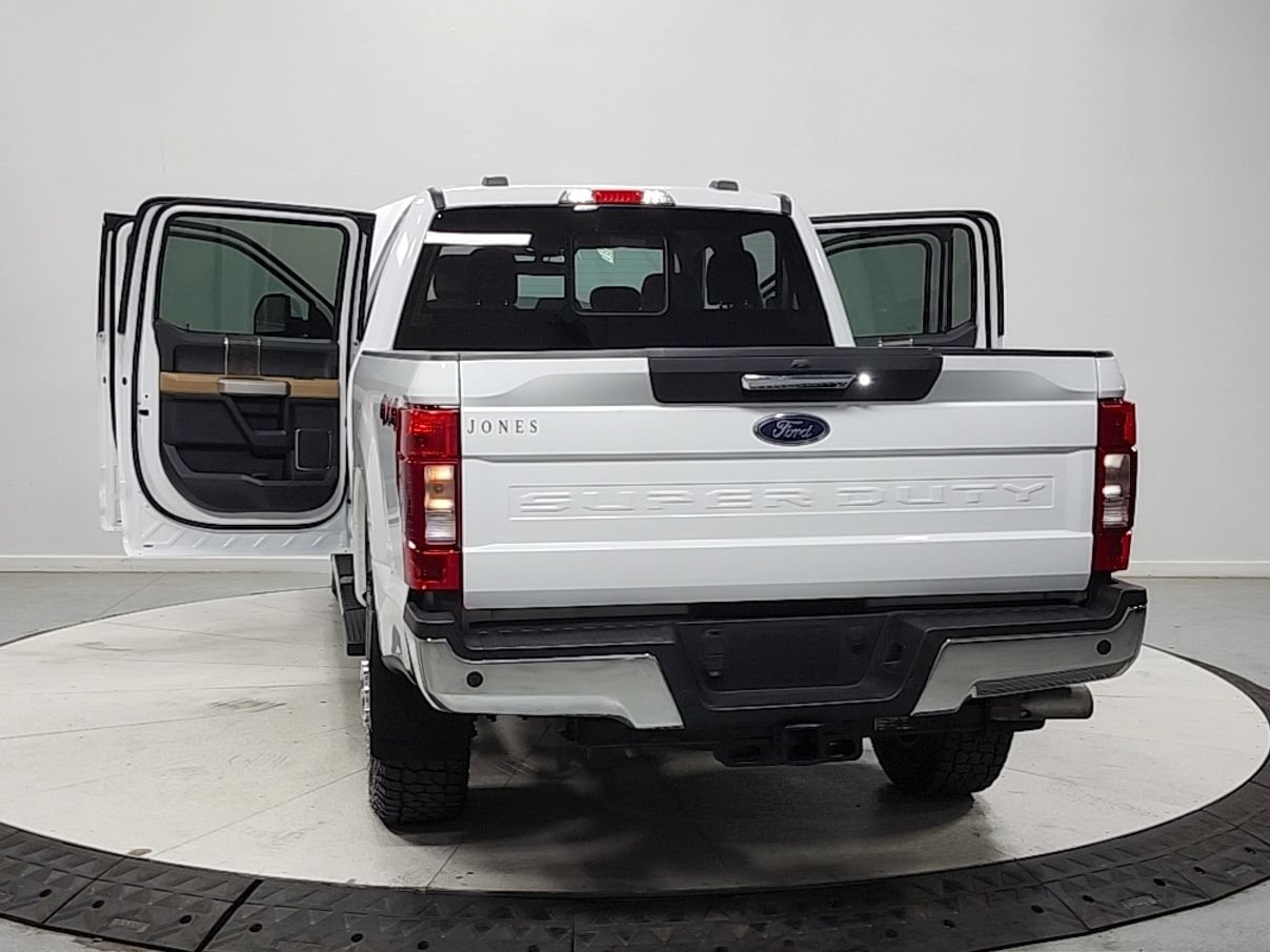 Used 2022 Ford F350 Lariat w/ Lariat Value Package AWD/4WD image 14