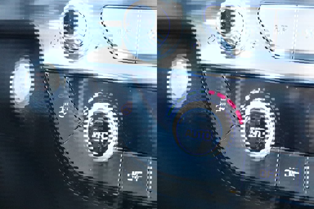 Used 2022 Kia Telluride EX image 29