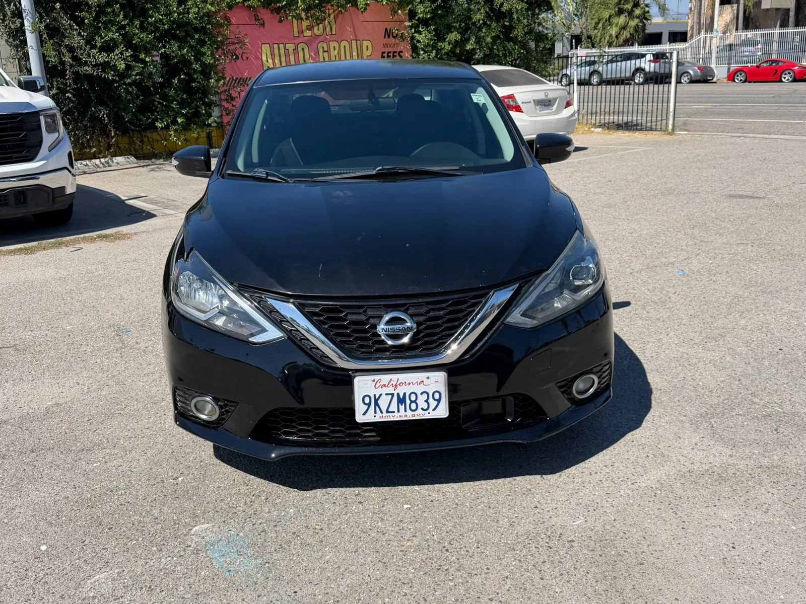 Used 2019 Nissan Sentra SR FWD image 2