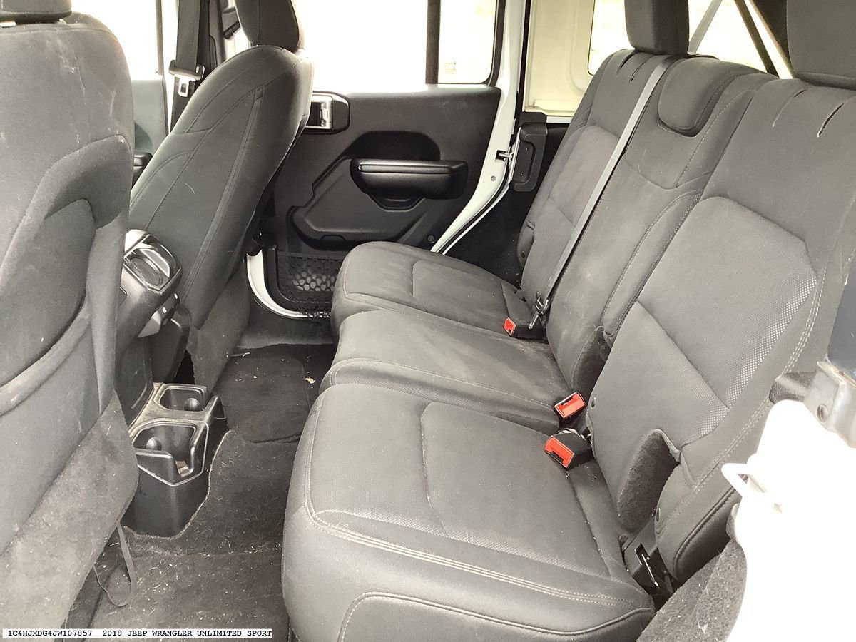 Used 2018 Jeep Wrangler Unlimited Sport S AWD/4WD image 13