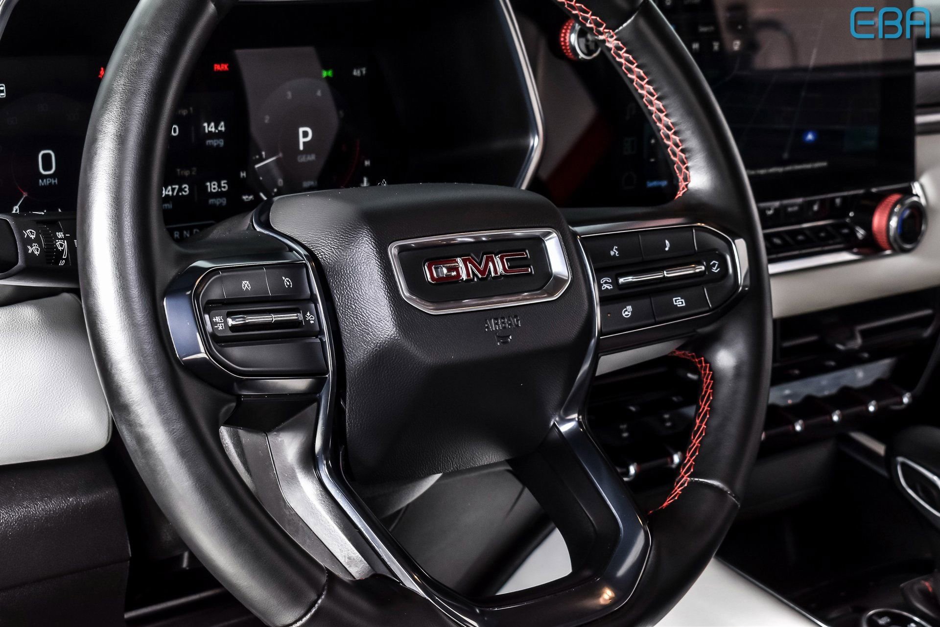 Used 2024 GMC Canyon AT4X image 15