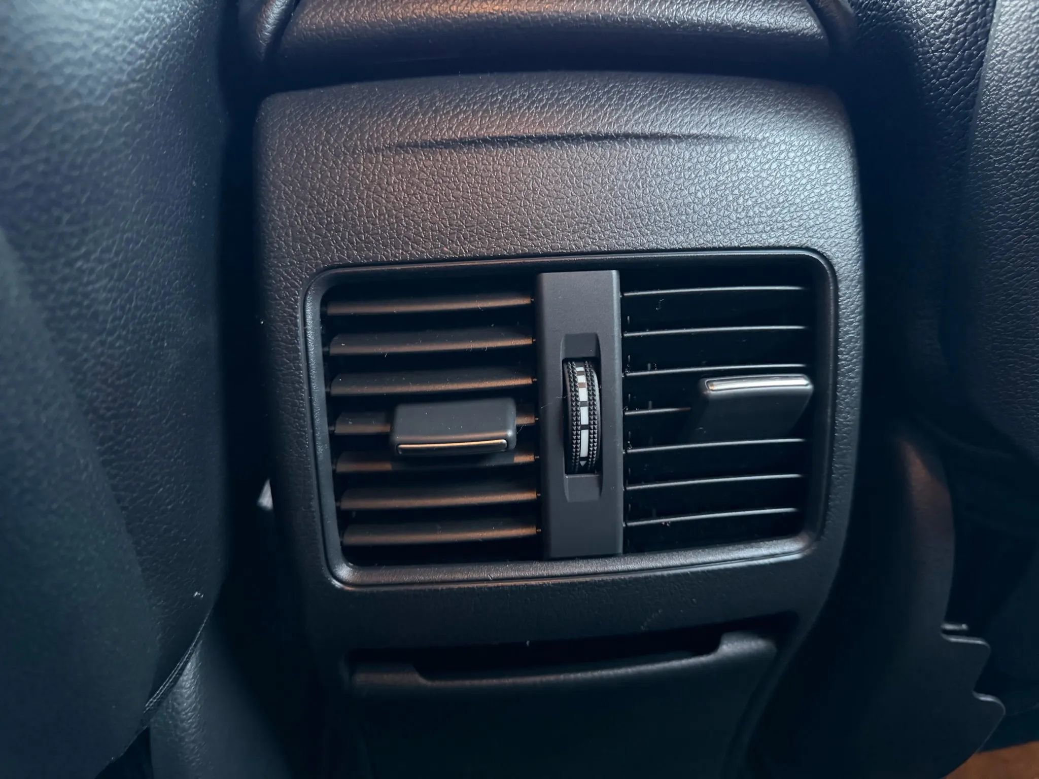 Used 2018 Mercedes-Benz GLA 250 4MATIC image 28