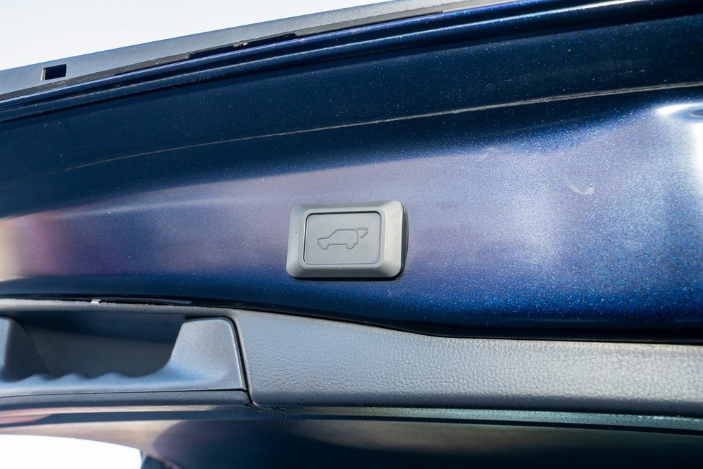 Certified 2022 Toyota RAV4 XLE Premium image 18