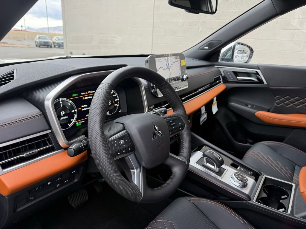 New 2025 Mitsubishi Outlander SEL image 20