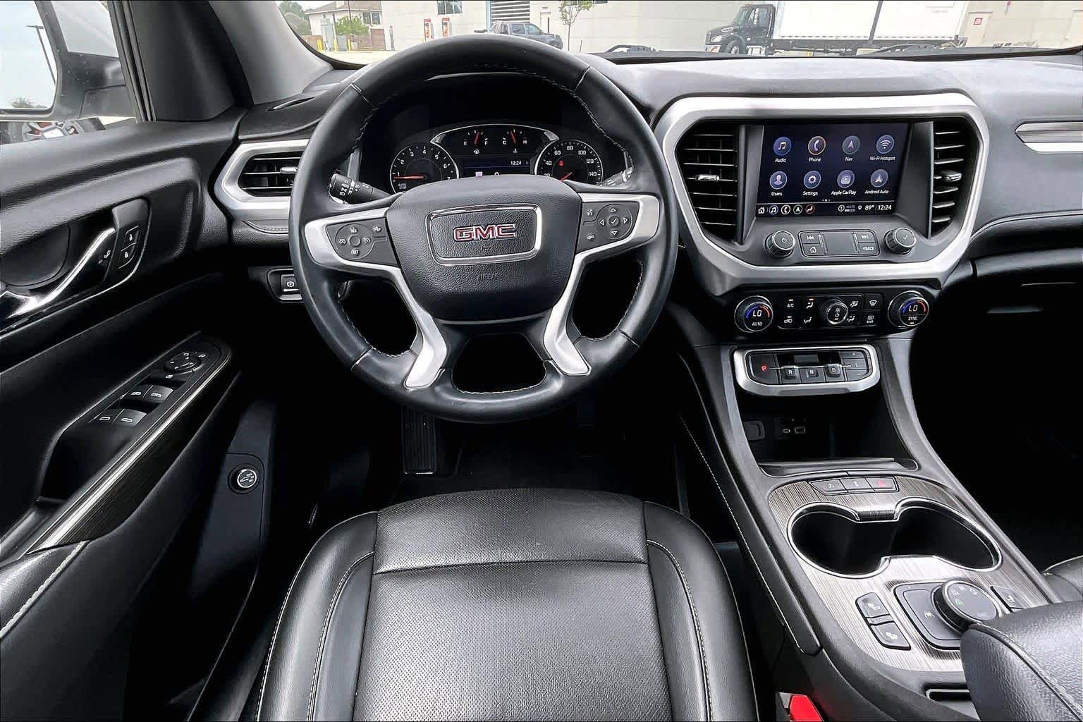 Used 2023 GMC Acadia SLT AWD/4WD image 6