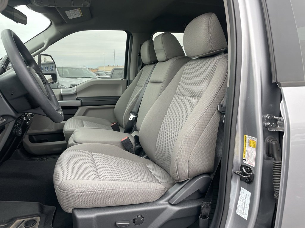 Used 2022 Ford F250 XLT w/ XLT Premium Package image 8