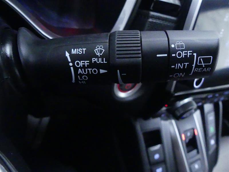 Used 2022 Honda CR-V Touring image 16