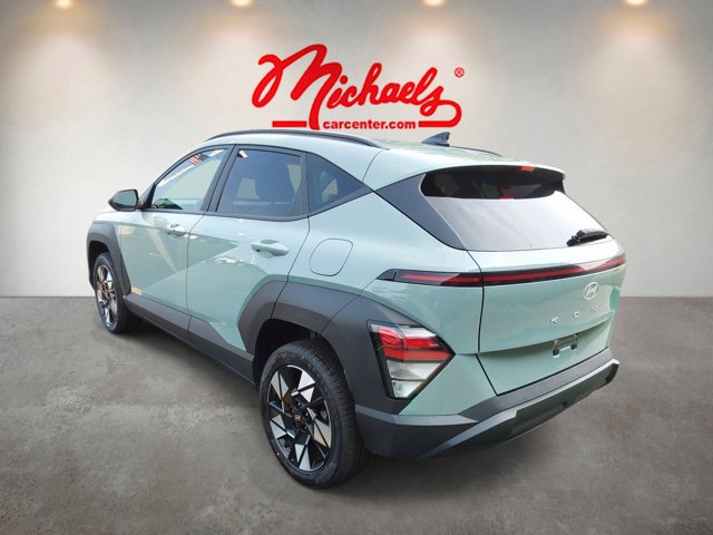 Used 2025 Hyundai Kona SEL AWD/4WD image 4