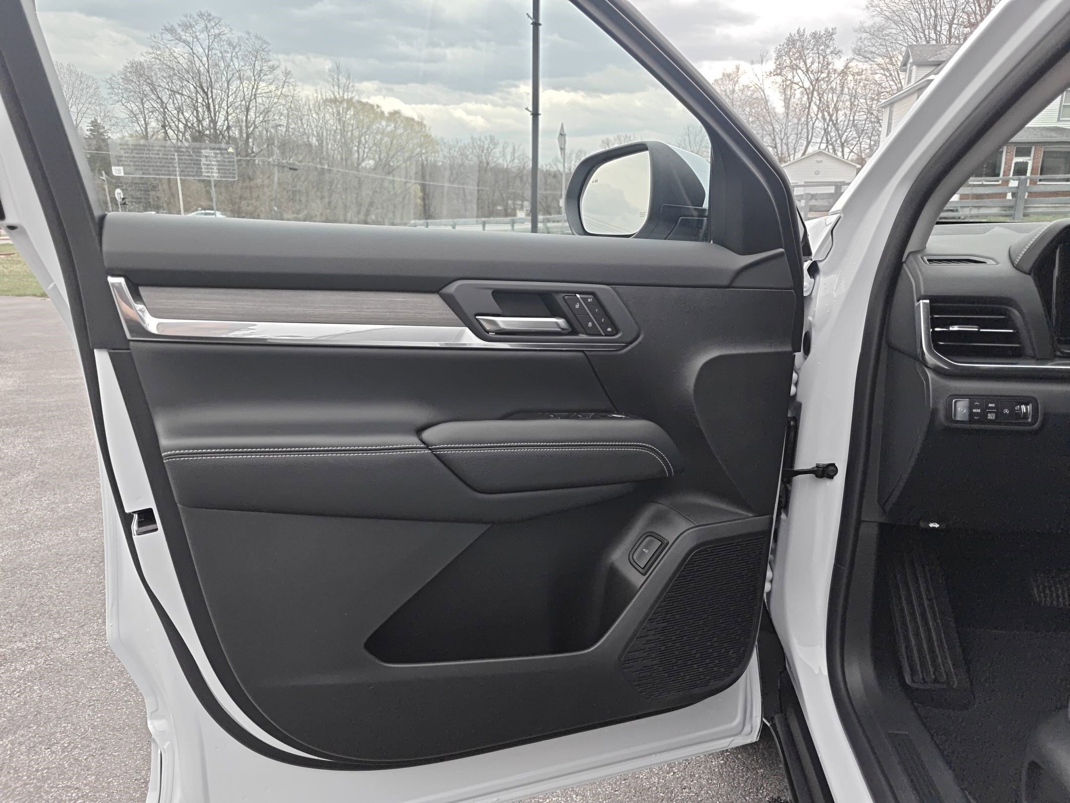 Certified 2026 GMC Terrain Denali image 22