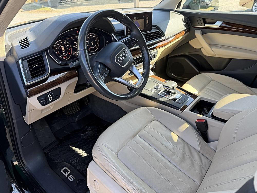 Used 2018 Audi Q5 2.0T Premium Plus w/ Premium Plus Package AWD/4WD image 9