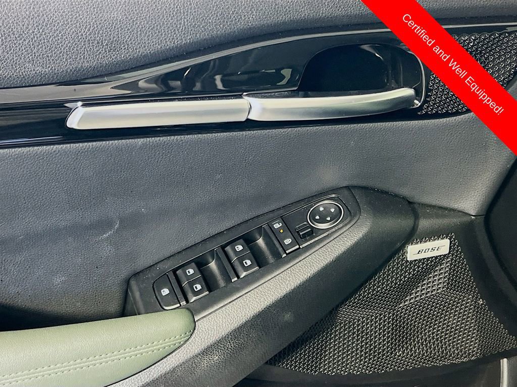 Certified 2024 Kia Seltos SX w/ SX Sunroof Package AWD/4WD image 11