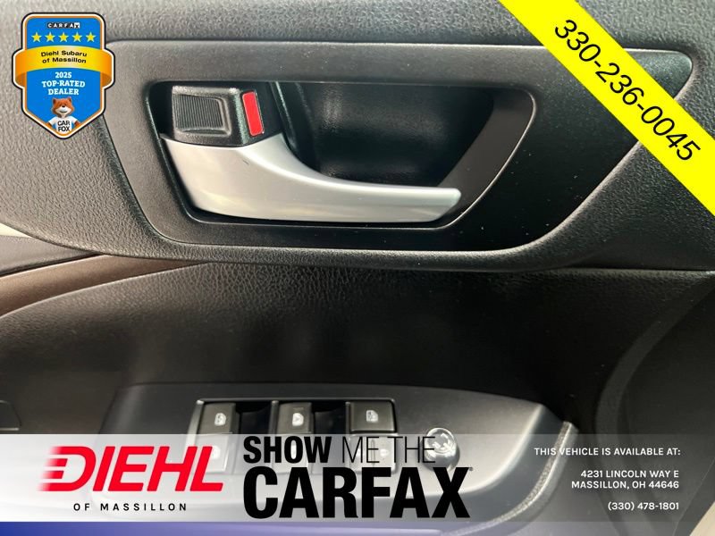 Used 2018 Toyota Highlander XLE AWD/4WD image 23