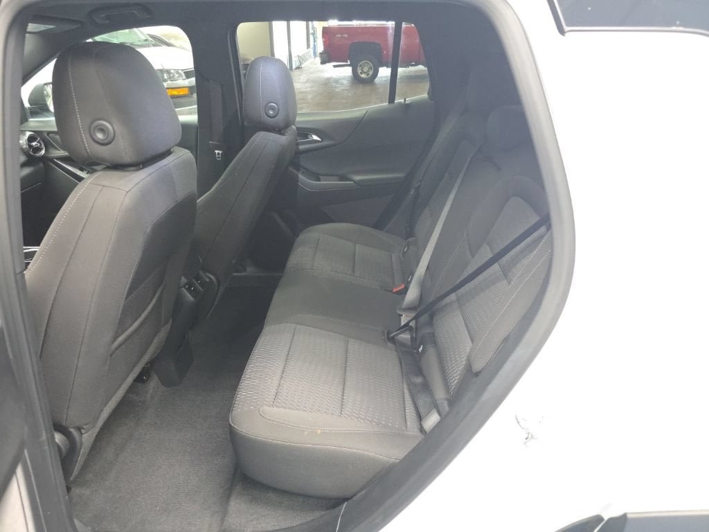 Certified 2026 Chevrolet Equinox LT FWD image 18