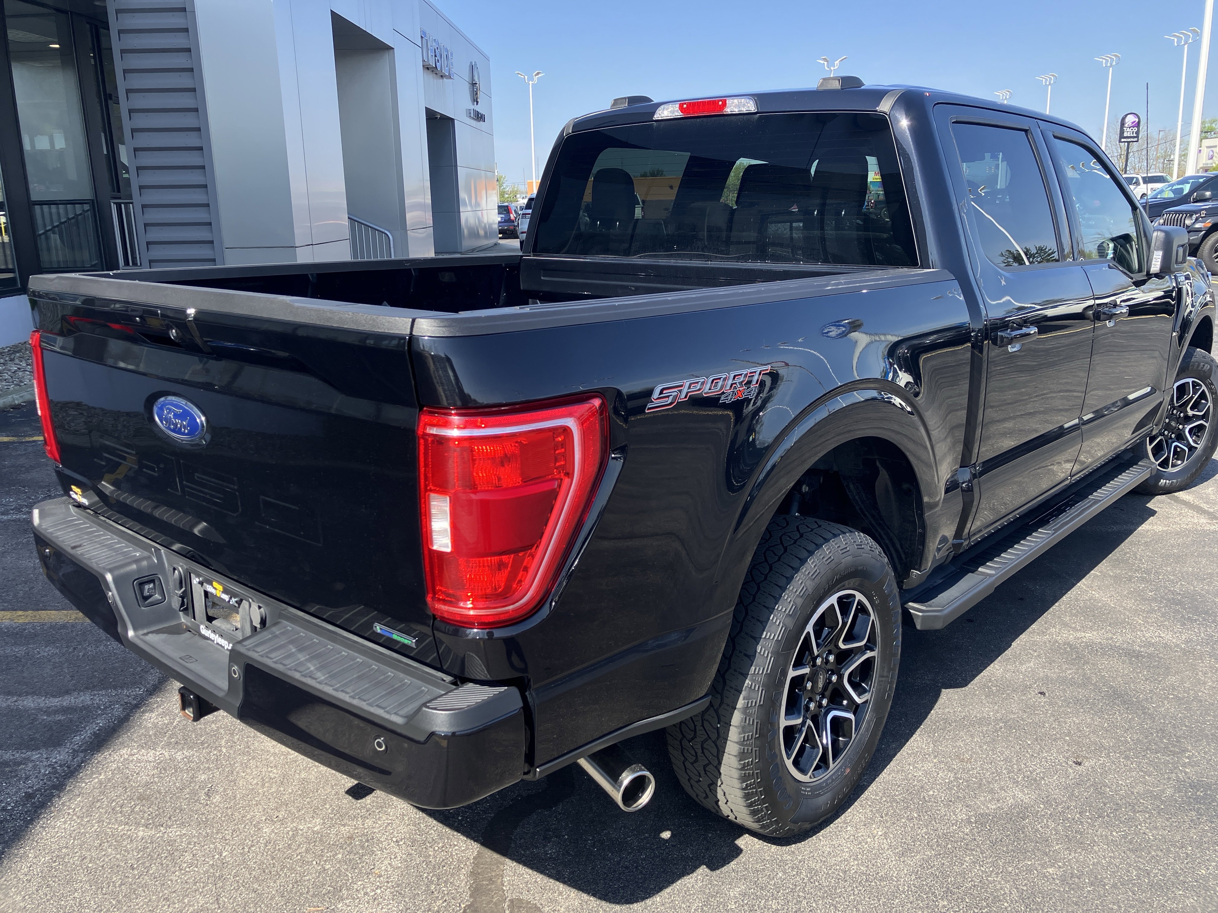 Used 2023 Ford F150 XLT w/ Equipment Group 302A High AWD/4WD image 7