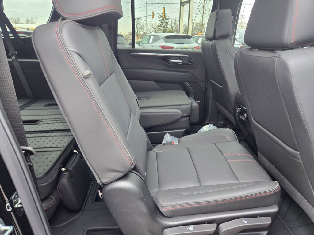 New 2026 Chevrolet Suburban RST w/ Comfort Package image 8
