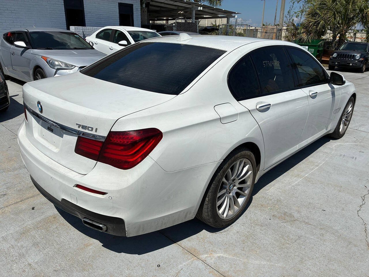 Used 2014 BMW ALPINA B7 xDrive AWD/4WD image 7