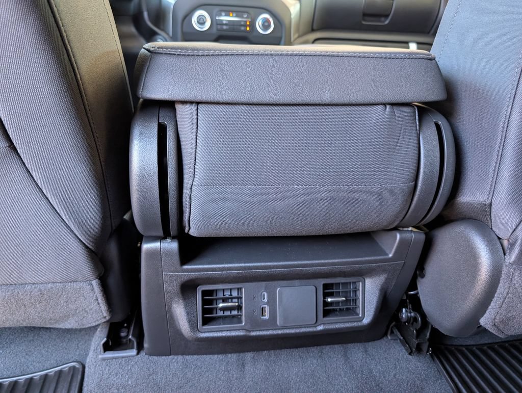 New 2026 Chevrolet Silverado 1500 Custom w/ LPO, Dark Essentials Package RWD image 6