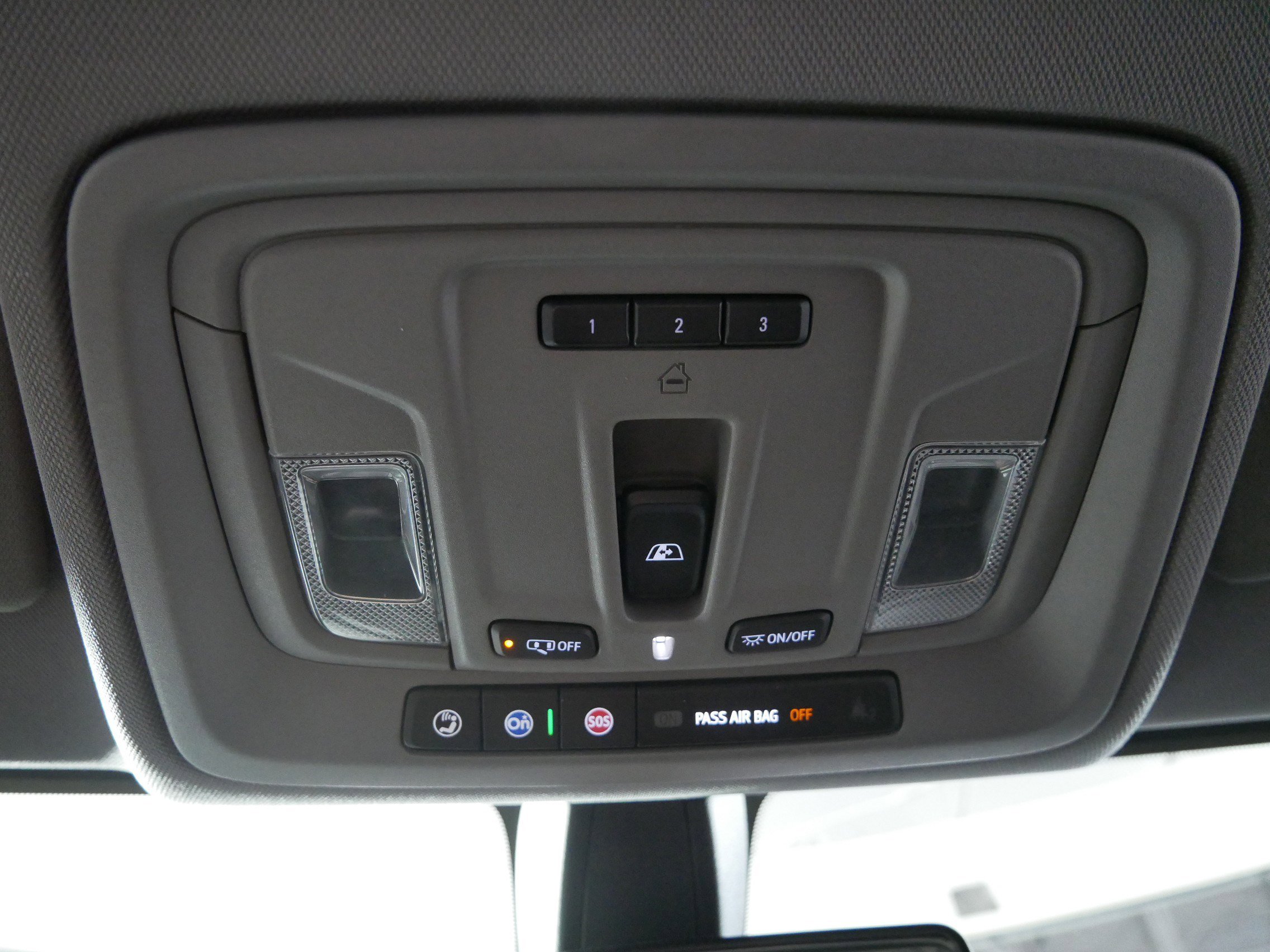 Used 2019 Chevrolet Silverado 1500 LT w/ All-Star Edition AWD/4WD image 32