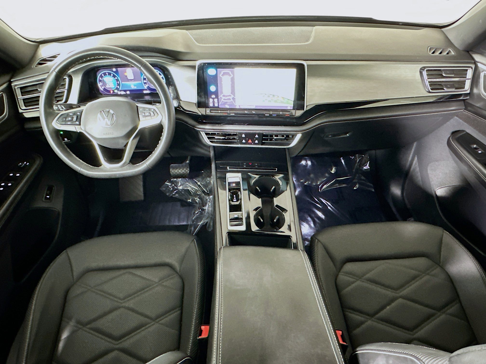 Used 2024 Volkswagen Atlas Cross Sport SE image 27