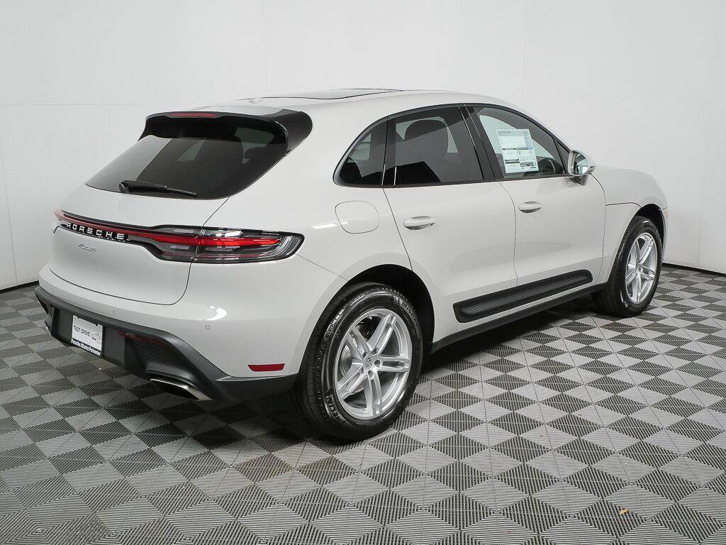 Certified 2026 Porsche Macan Turbo AWD/4WD image 28