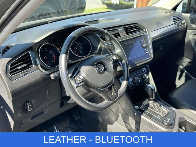 Used 2019 Volkswagen Tiguan SE AWD/4WD image 2