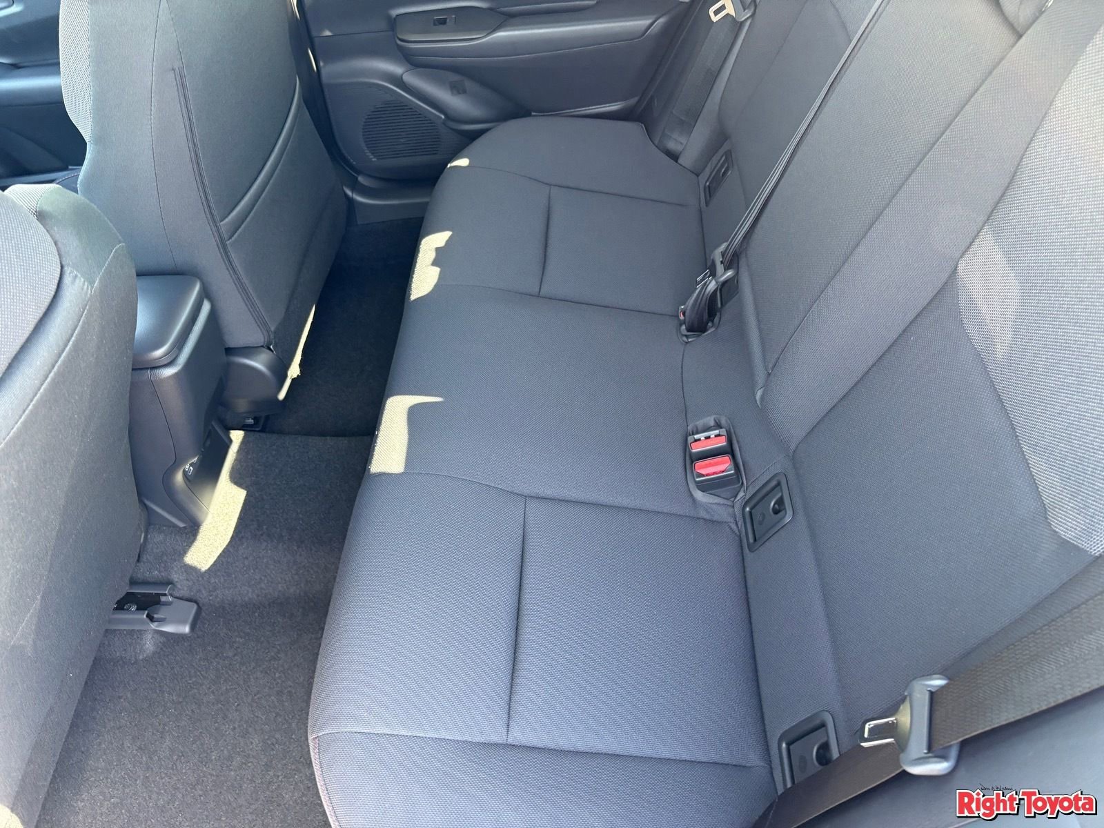 New 2026 Toyota Prius Plug-In Hybrid image 15