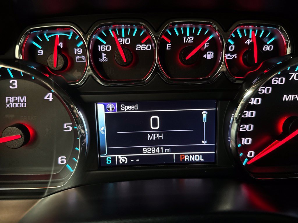 Used 2017 Chevrolet Silverado 1500 LT w/ All Star Edition AWD/4WD image 26
