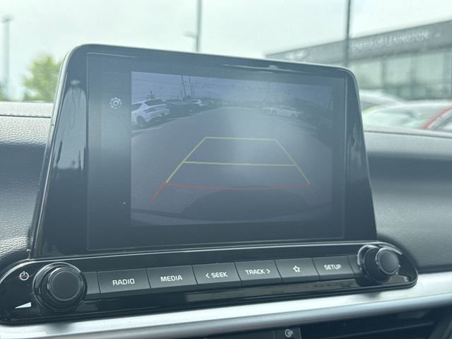 Used 2023 Kia Forte LXS w/ LXS Technology Package FWD image 17