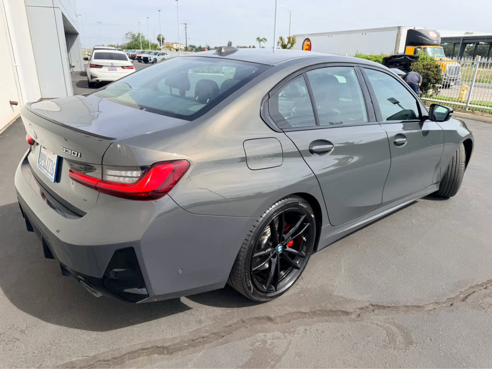 Used 2024 BMW 330i Sedan w/ M Sport Package image 6