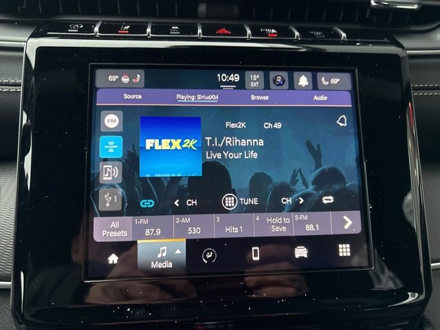 New 2025 Jeep Grand Cherokee L Altitude image 12