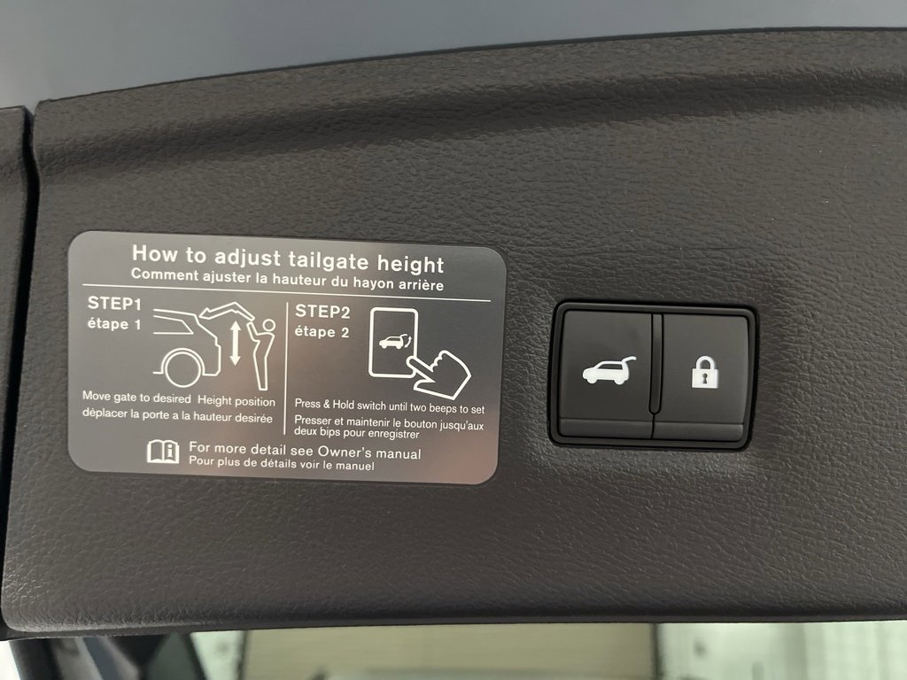 Certified 2025 INFINITI QX55 Essential image 35